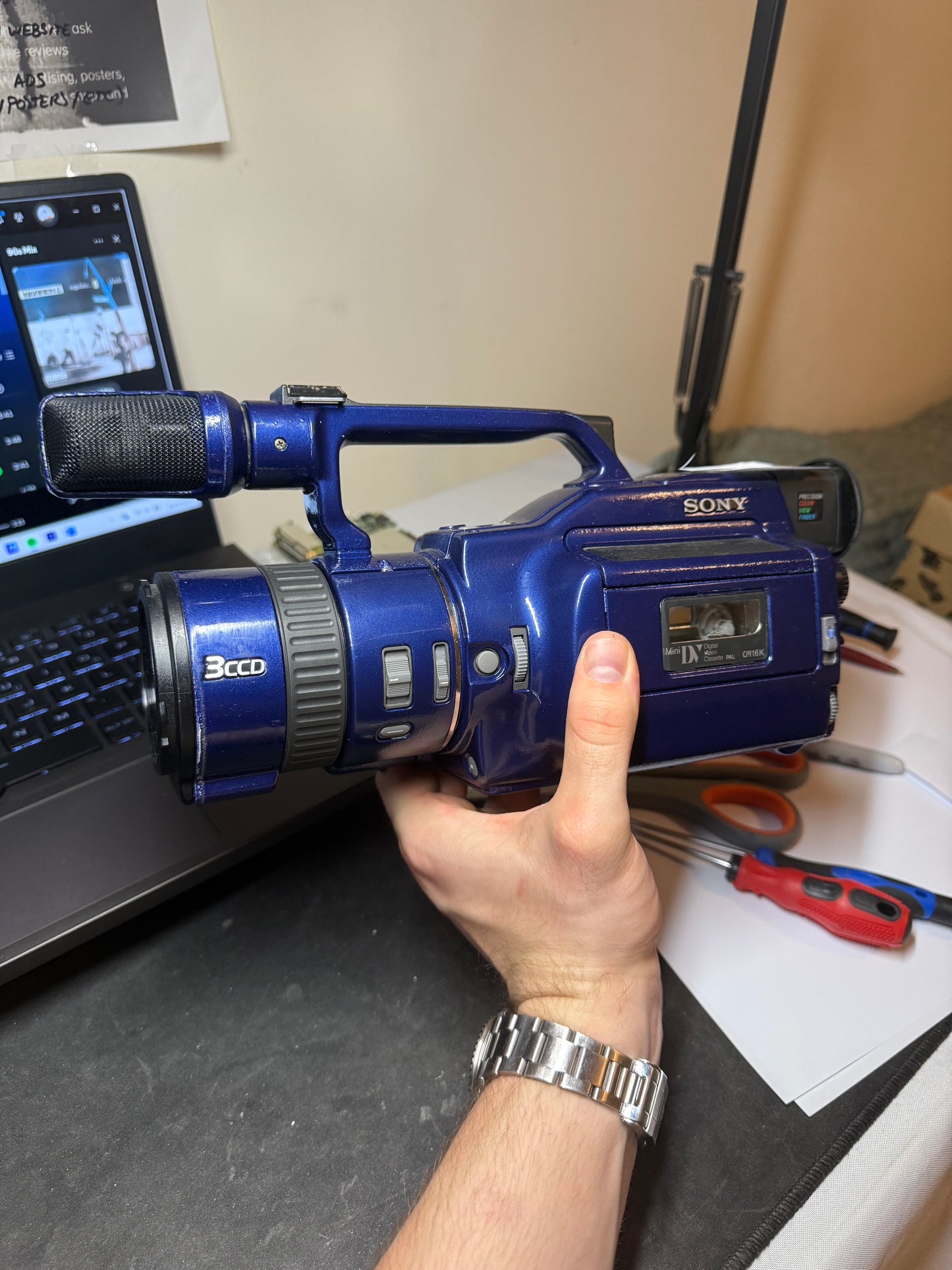 Custom Sony VX1000 Painting Service - Send In Your Camera